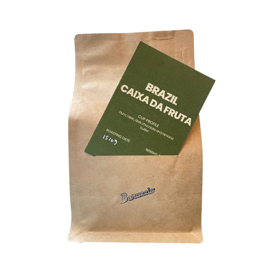 Freshly roasted coffee beans, from Brazil Caixa da Fruta 250g | Shop Baruccio | UK Delivery
